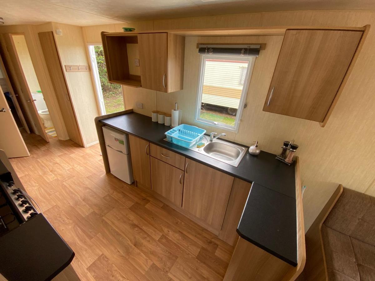 3 Bed 8 Berth Caravan In California Cliffs - M1 大雅茅斯 外观 照片