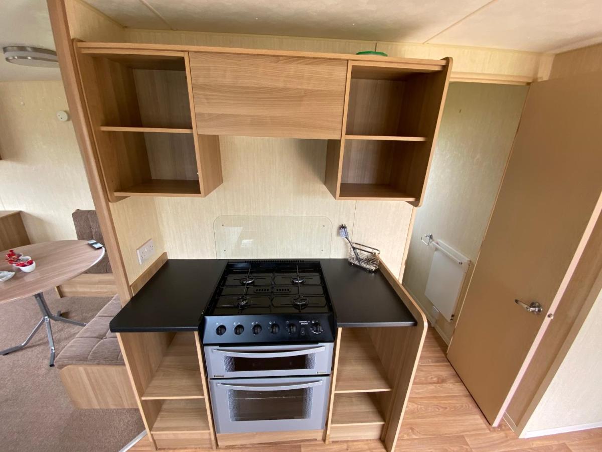 3 Bed 8 Berth Caravan In California Cliffs - M1 大雅茅斯 外观 照片