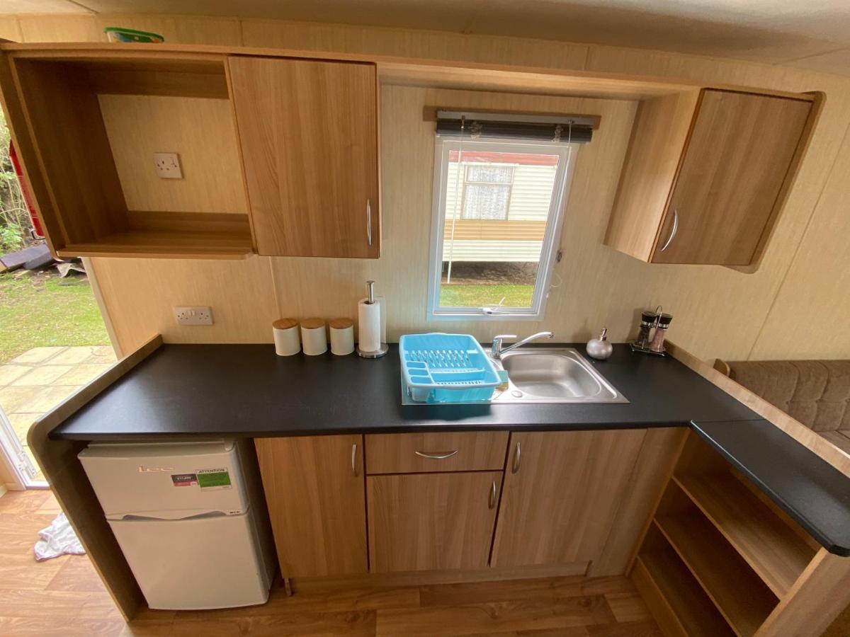 3 Bed 8 Berth Caravan In California Cliffs - M1 大雅茅斯 外观 照片
