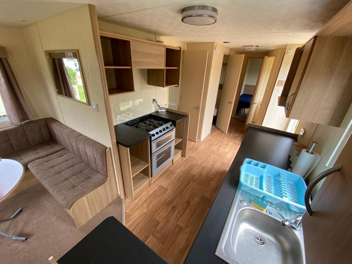 3 Bed 8 Berth Caravan In California Cliffs - M1 大雅茅斯 外观 照片
